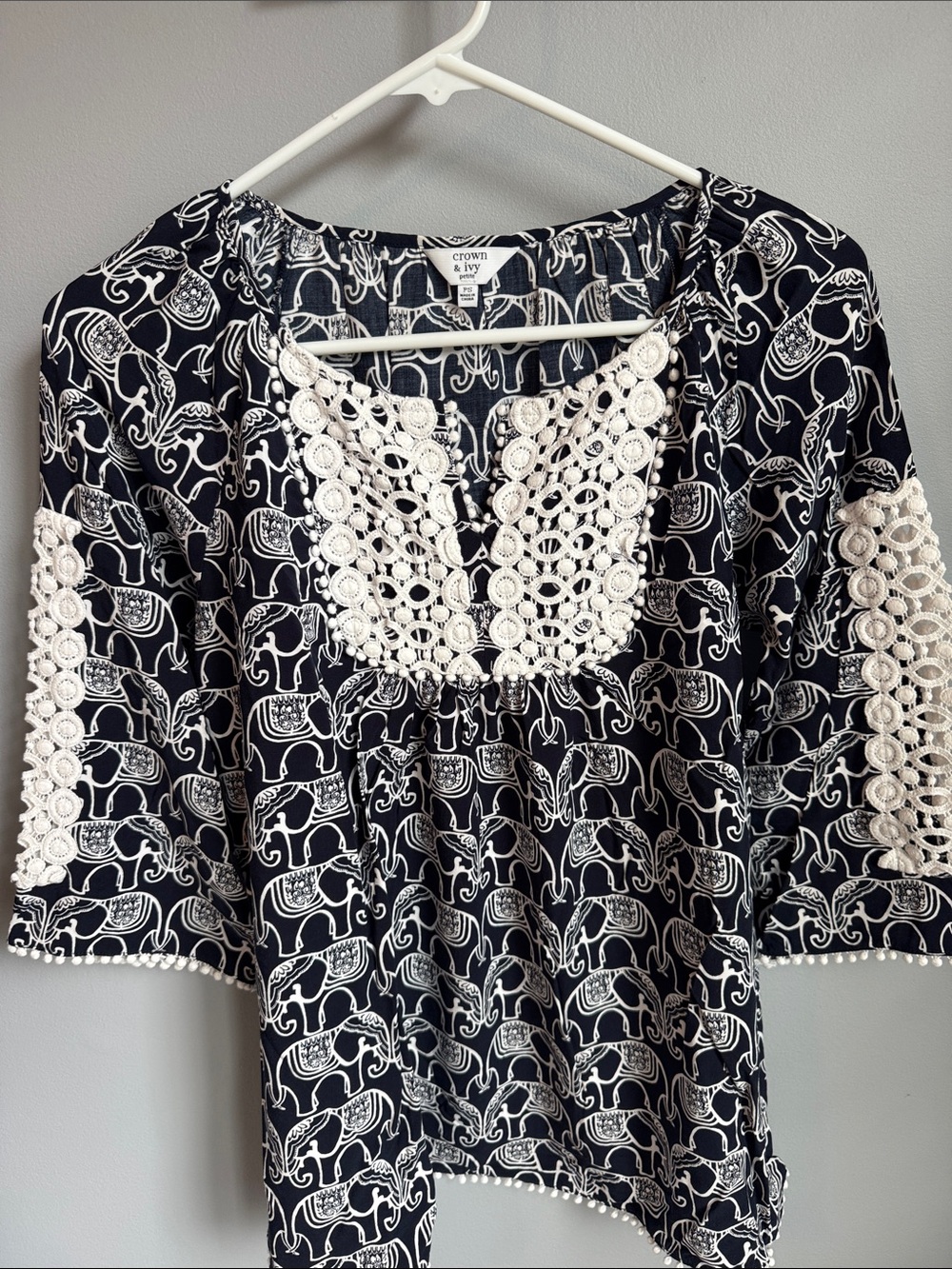 crown & ivy Navy and White Elephant Print Crochet-Trim Tunic